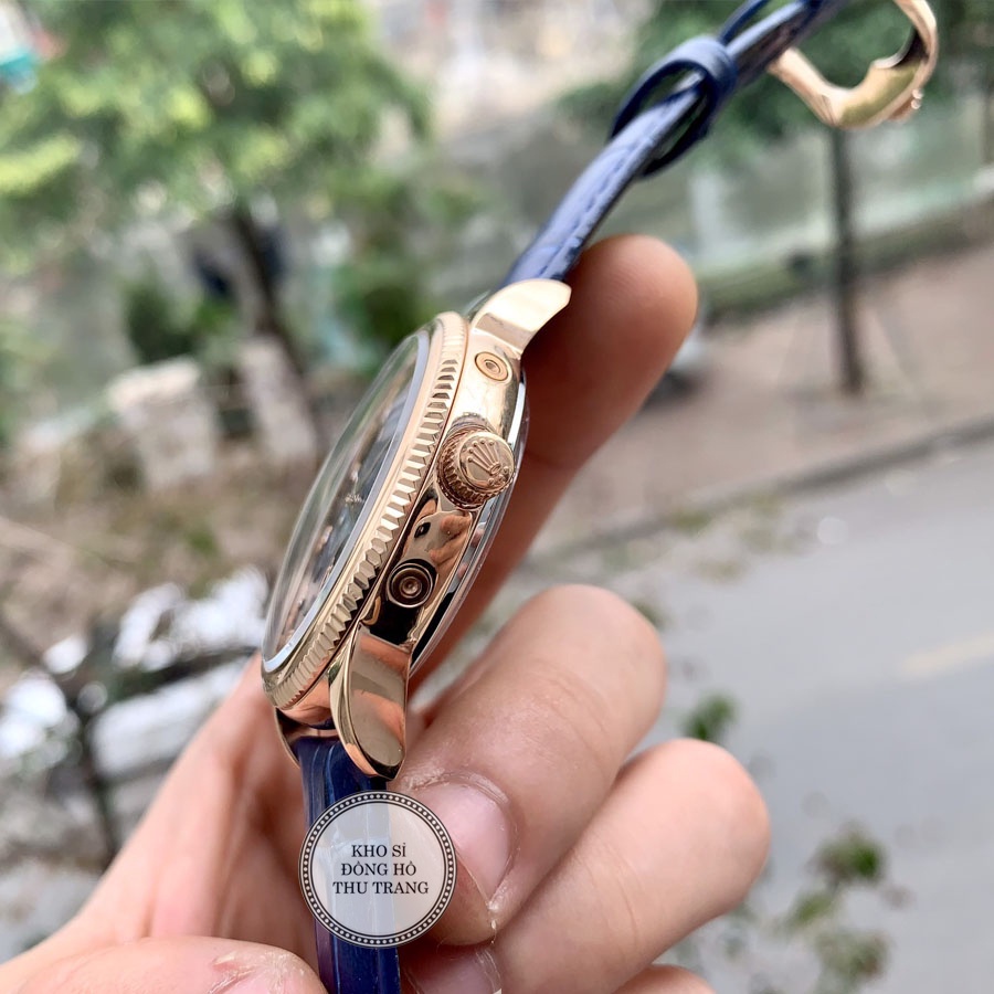 Đồng hồ Nam Rolex máy nhật, mẫu 6kim đính đá, mặt xanh viền vàng, dây da, dòng cơ Automatic size 40mm-41mm | BigBuy360 - bigbuy360.vn