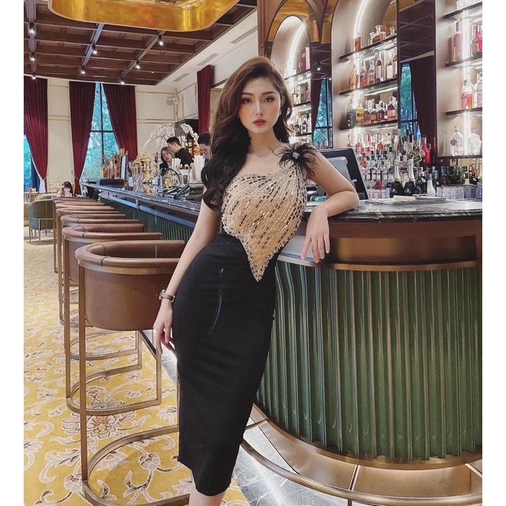 Đầm body lệch vai phối lông kết cườm TRIPBLE T DRESS - size S/M/L - MS347V