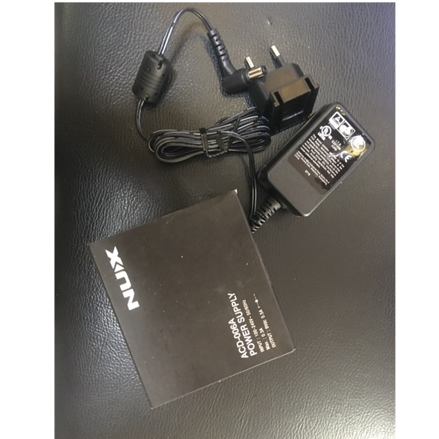 Nguồn phơ- Adaptor