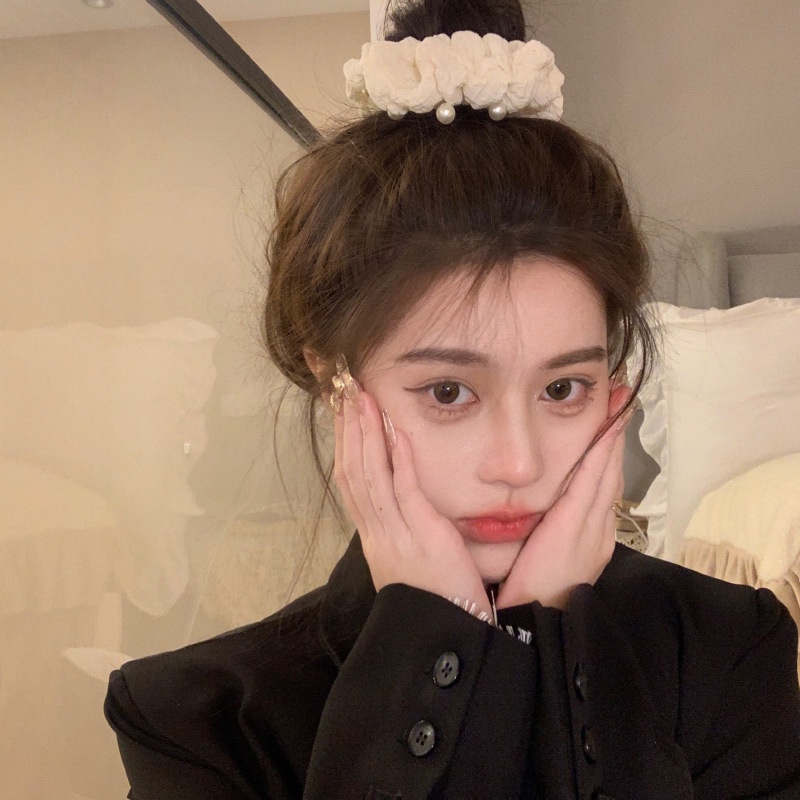 Dây Cột Tóc Vải Xếp Ly Đính Ngọc Trai Thời Trang 2022