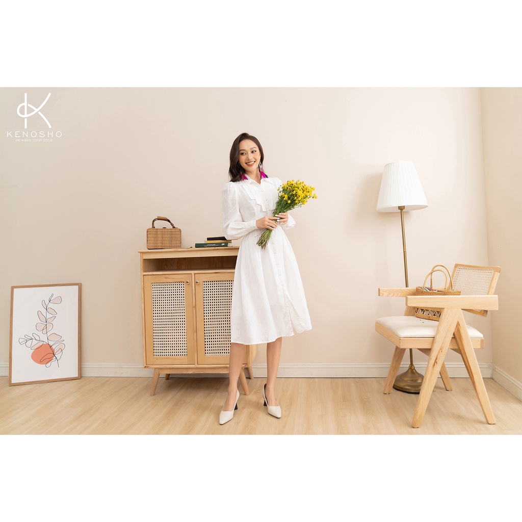 K182 Đầm Linen Trắng Cổ Đức Cúc Dọc Thân