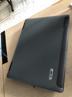 Laptop acer core 2 T7300 sử dụng tốt