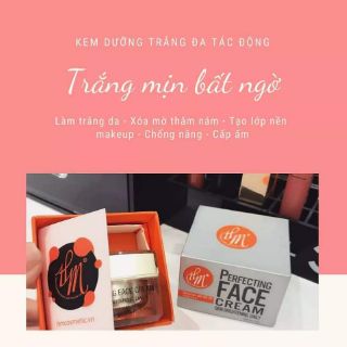 Kem dưỡng da tri nám tàn nhang