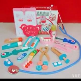 Sale Đồ chơi bác sĩ gỗ bản đẹp