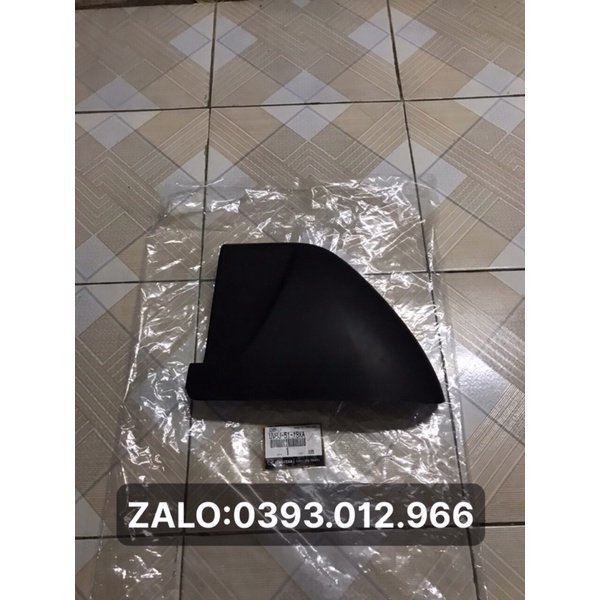 ỐP BẬC LÊN XUỐNG MAZDA BT50