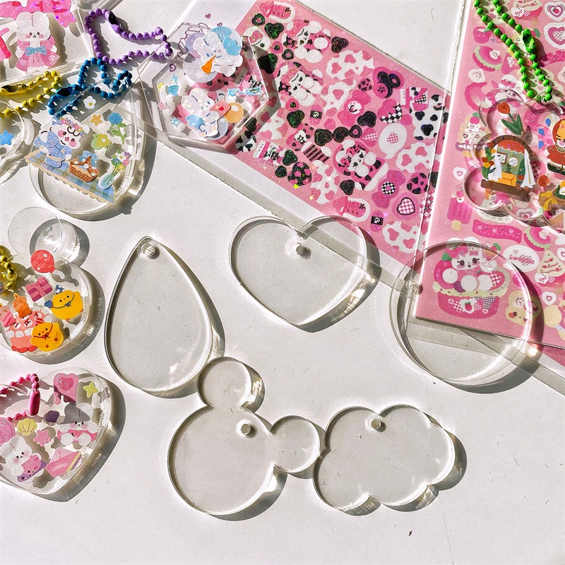 Móc Chìa Khóa Bằng Acrylic Trong Suốt Dùng Làm Quà Tặng Cho Học Sinh