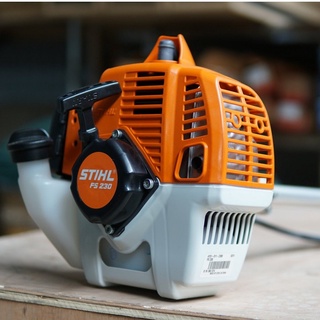 Máy Cắt Cỏ 2 Thì STIHL FS250 Cần Cứng