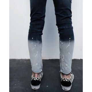 Quần ZOMBIE® Bleached Hem Zips In Black