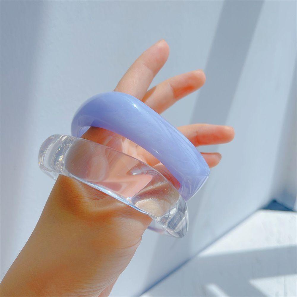 Vòng Tay Acrylic Trong Suốt Bản Rộng Phong Cách Vintage Đơn Giản Cho Nữ