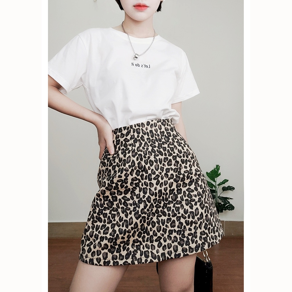 Chân váy ngắn chữ A da beo cá tính SR006 | BigBuy360 - bigbuy360.vn
