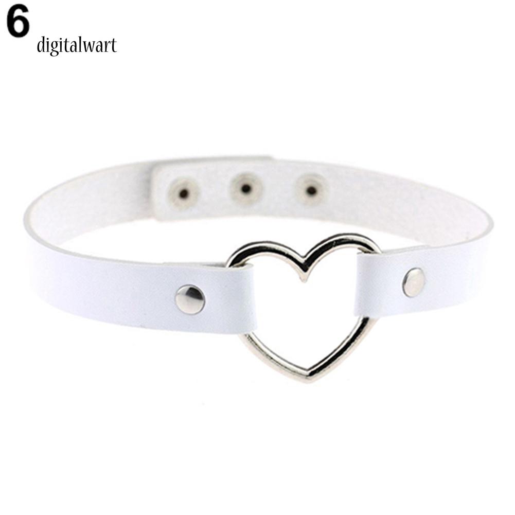 Vòng cổ choker da nhân tạo mặt trái tim kim loại phong cách Gothic trẻ trung cá tính dành cho nữ | BigBuy360 - bigbuy360.vn