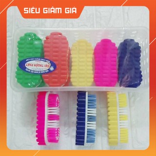 1 chiếc bàn chải giặt đồ cao cấp