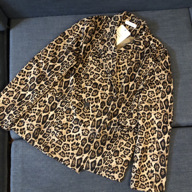 [VC-01] Áo khoác vest da beo (ẢNH + VIDEO SHOP TỰ QUAY) | BigBuy360 - bigbuy360.vn