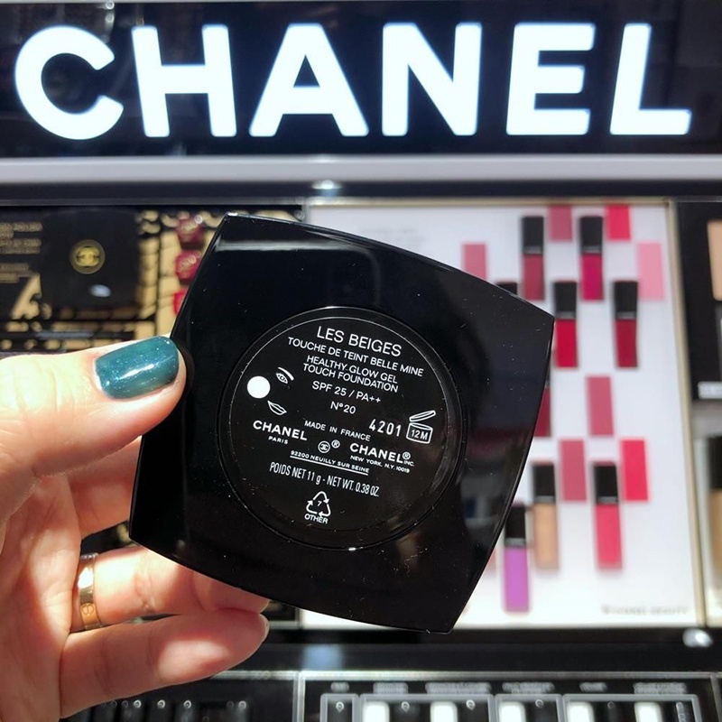 Kem Nền Dạng Lỏng Làm Sáng Da SPF25 PA + + N10 # N12 #