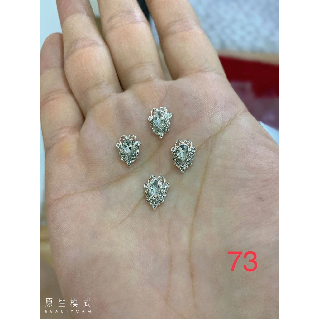 charm trang trí nail mã 73