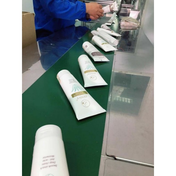 Sửa rửa mặt Zenny tuýt lớn 100ml | BigBuy360 - bigbuy360.vn