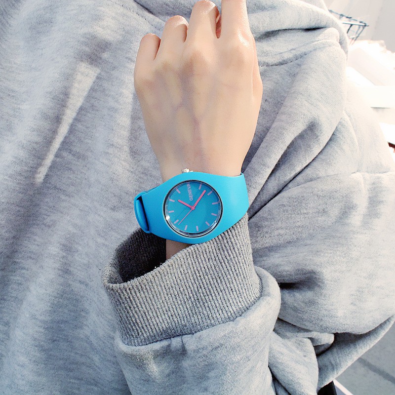 Đồng hồ nữ Ulzzang Geneva thể thao size 32mm | BigBuy360 - bigbuy360.vn