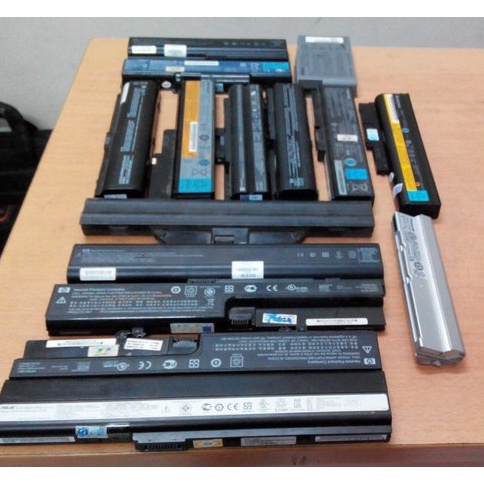 Pin laptop cũ hỏng cho ae lấy cell