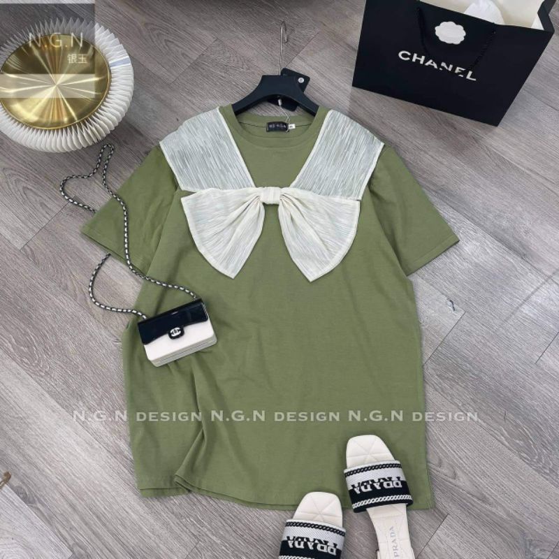 Váy suông xanh nơ ngực