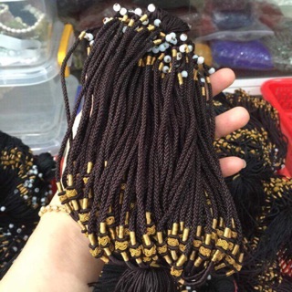 Vòng cổ đeo mặt đá dây tết phong thuỷ