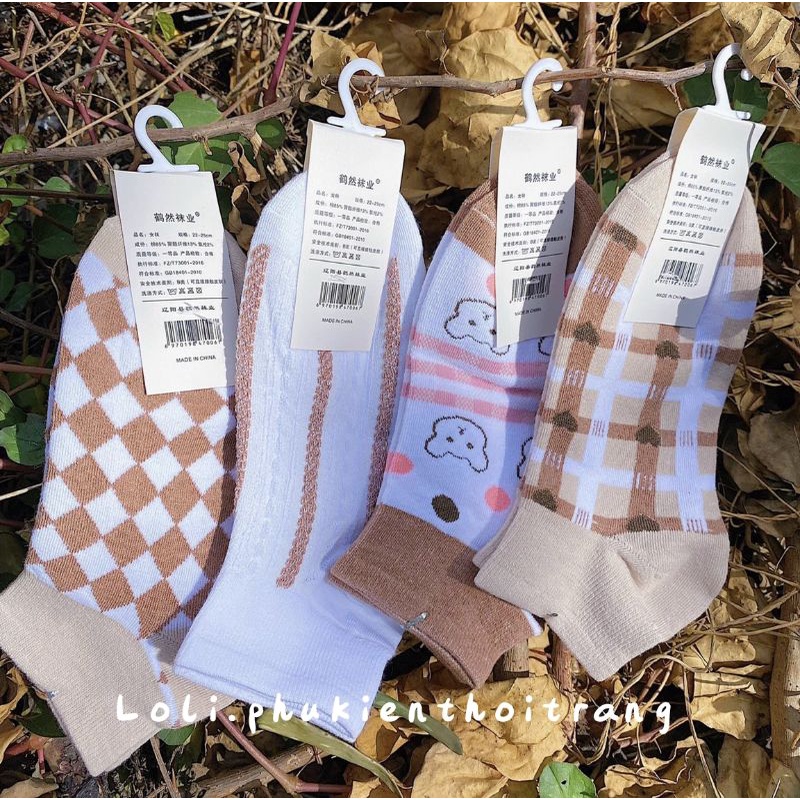 Tất Vớ Nữ Cổ Ngắn Họa Tiết Sọc Tone Nâu Nhiều Mẫu
