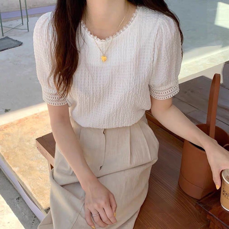 Áo kiểu tay ngắn