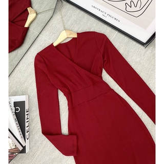 ĐẦM BODY CỔ V ĐẮP NGỰC