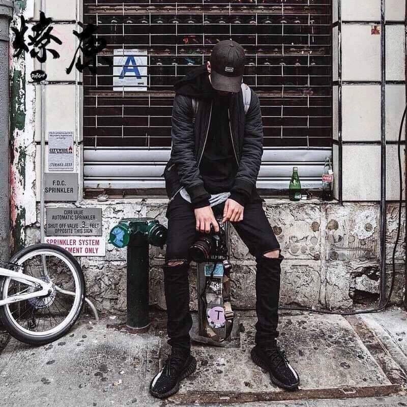 Quần jean nam rách gối + trơn - quần bò dáng côn màu đen - vải co giãn STARSKY QJ012