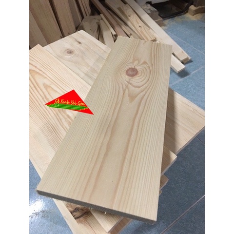 Tấm gỗ thông rộng 30cm, dài 60cm, dày 2cm bào láng phù hợp trong trang trí nhà cửa,mặt bàn,làm tủ, mặt ghế,kệ,chế DIY