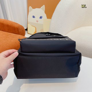 Balo Thể Thao Burberry Cỡ Lớn Chất Liệu Da Thời Trang Cho Nữ