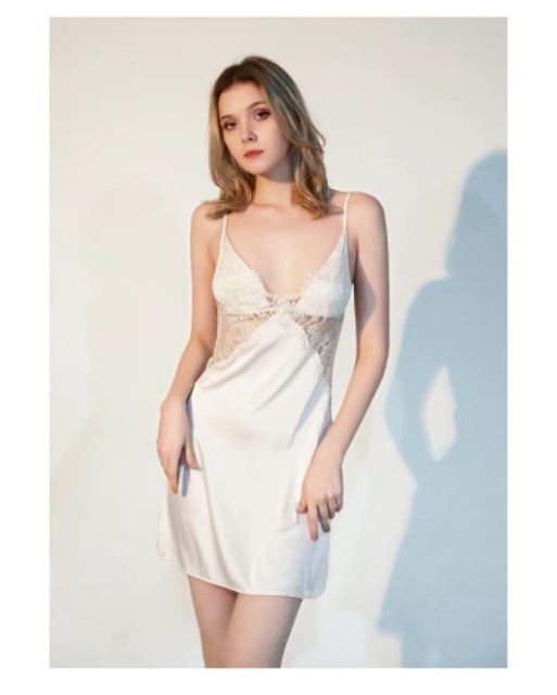 VÁY LỤA REN CAO CẤP | BigBuy360 - bigbuy360.vn