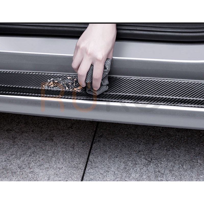 Bộ miếng dán carbon 3D chống trầy xước bảo vệ xe hơi, ô tô (có kèm quà tặng)