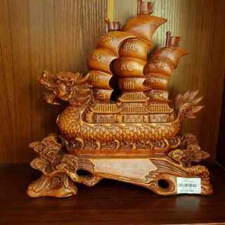 Thuyền rồng phong thủy