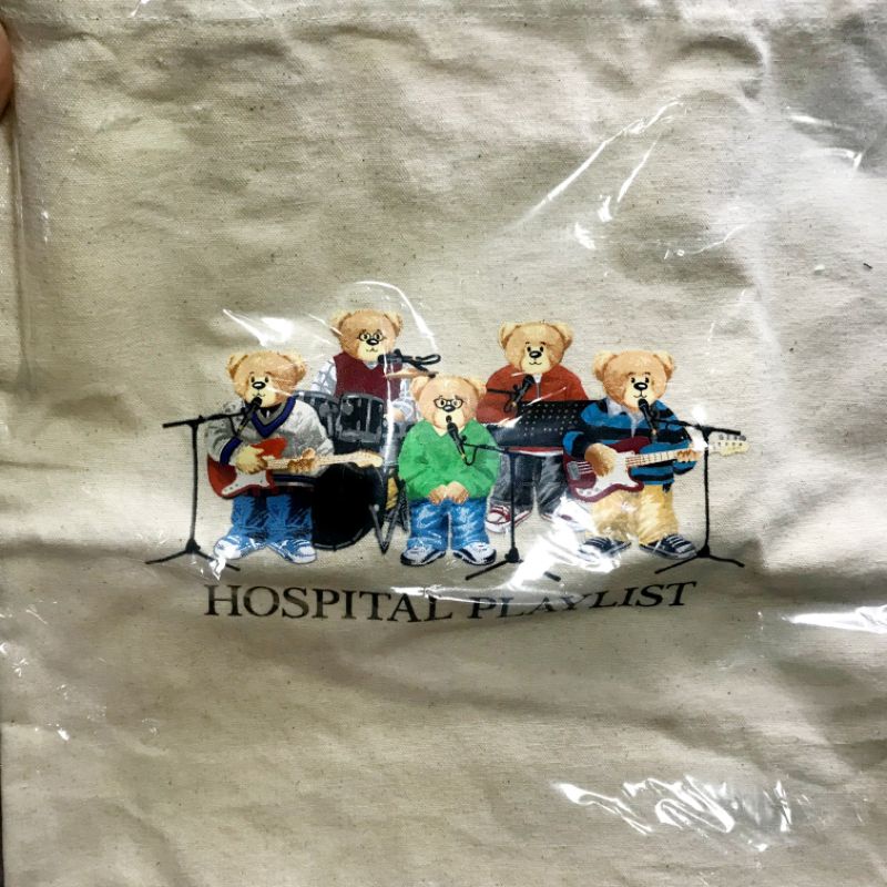 Áo Yulje + túi eco bag Spao phim Hospital Playlist