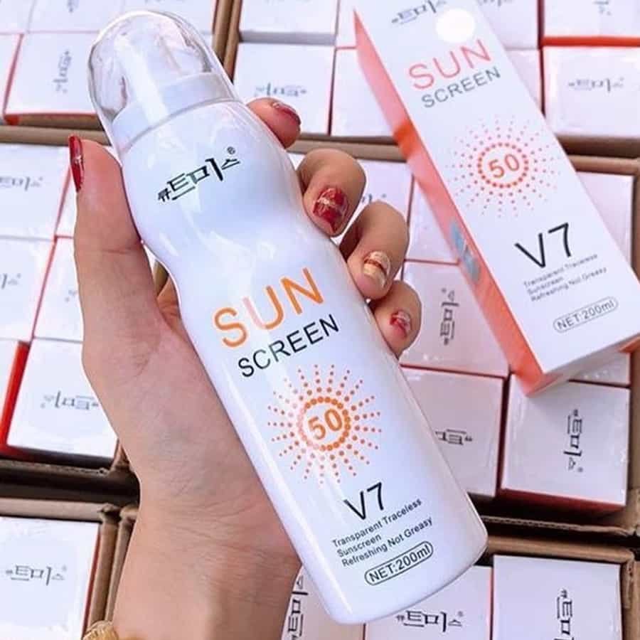 Xịt Chống Nắng Xịt Nâng Tone Che Khuyết Điểm Sunscreen V7 Magic Flower Hàn Quốc