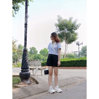 Áo sơmi sọc cổ lá sen nhọn ngắn tay