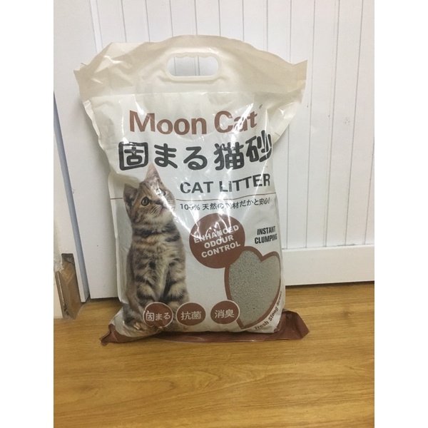 Cát nhật than hoạt tính mooncat 8l