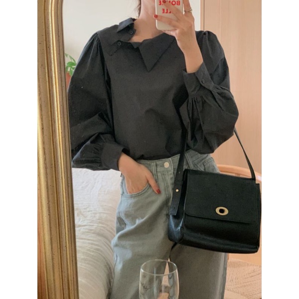 (SẴN) Áo sơ mi cổ lệch phong cách Hàn Quốc