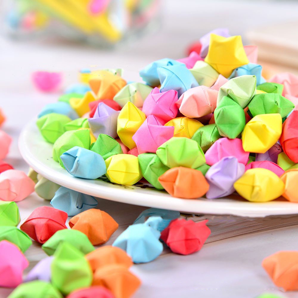 Giấy gấp sao may mắn nhiều màu sắc xinh xắn dễ thương