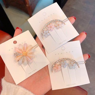 Kẹp tóc hình hoa / mặt trăng / trái tim đính đá xinh xắn dành cho nữ