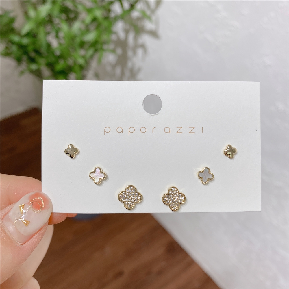 Set 3 Đôi Bông Tai Hình Cỏ Bốn Lá Đính Đá Phong Cách Hàn Quốc