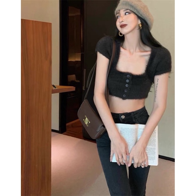 ÁO CROPTOP LEN LÔNG THỎ TAY NGẮN CỔ VUÔNG
