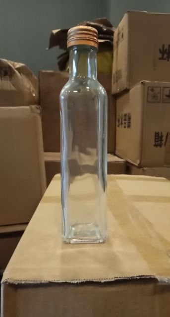 {SIÊU RẺ} Chai Thủy Tinh Vuông 250ml nắp nhôm | BigBuy360 - bigbuy360.vn