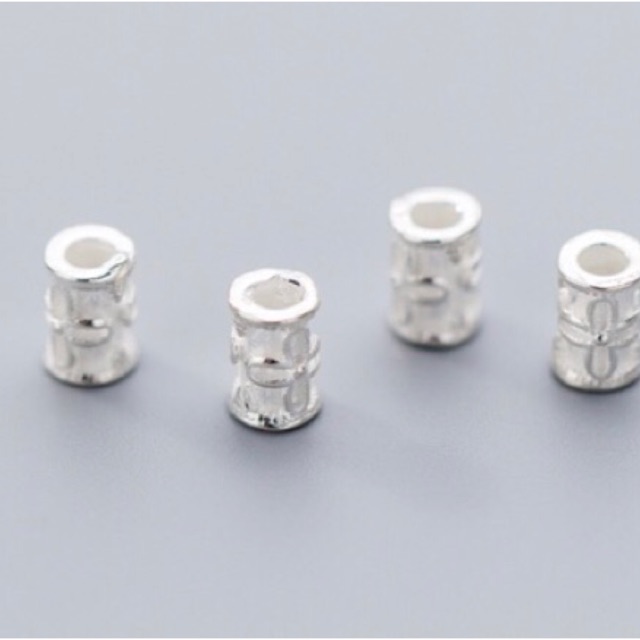 Charm bạc trụ - MH172