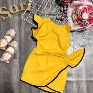 Váy thiết kế cho bé