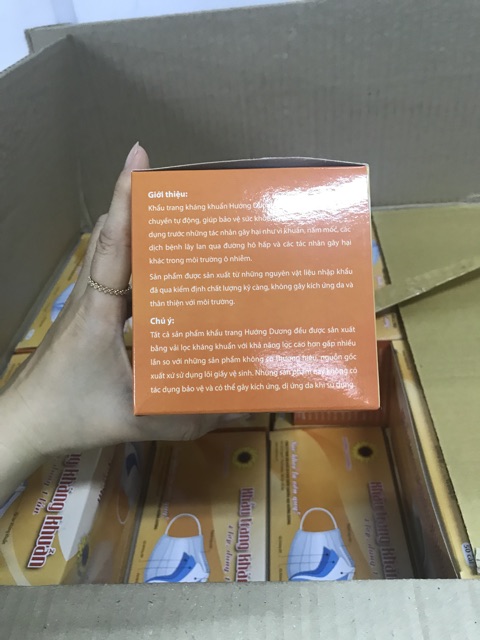 Khẩu trang y tế kháng khuẩn Hướng Dương bảo vệ sức khỏe gia đình bạn