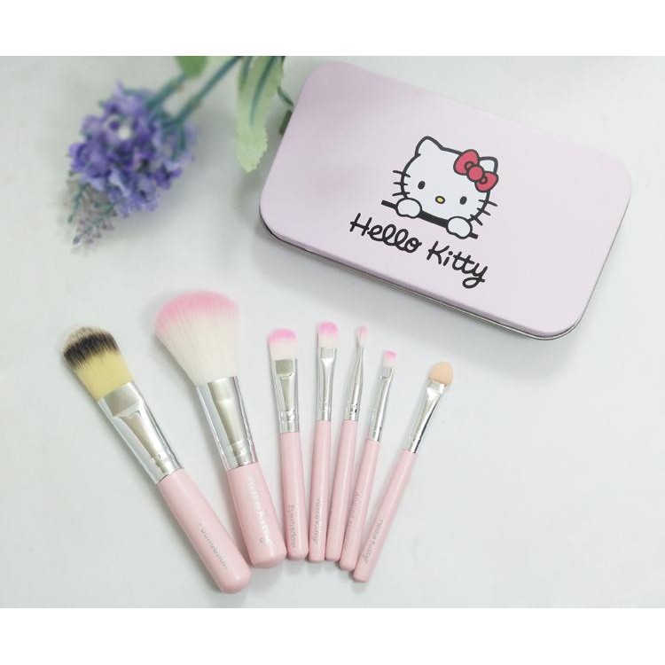 Bộ cọ trang điểm mini hello kitty 7 món có hộp