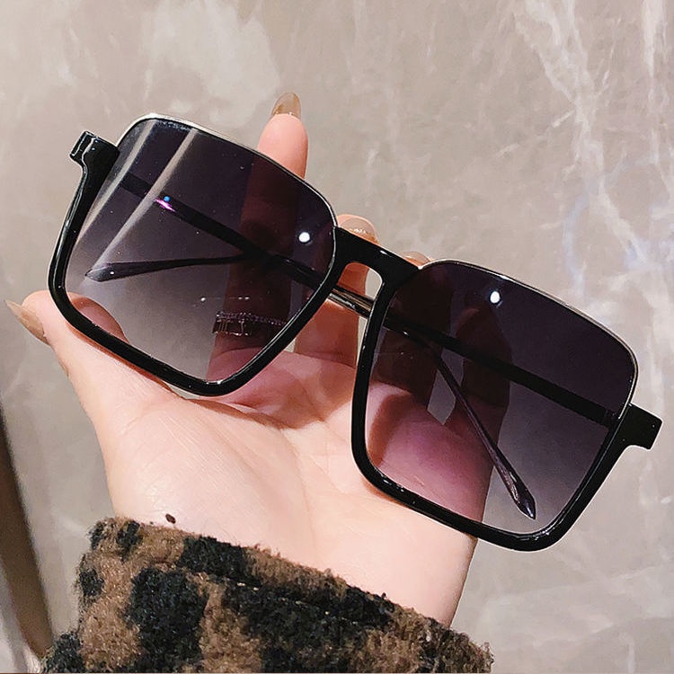 Kính mát chống tia cực tím thời trang phong cách Hàn Quốc cho nữ