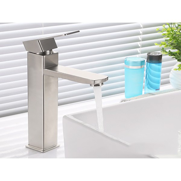 Vòi Lavabo nóng lạnh inox 304 mờ (kiểu vuông) LANKA - TẶNG KÈM 2 DÂY CẤP INOX