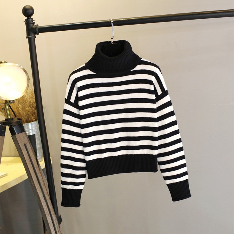 Áo Sweater Chui Đầu Eo Cao Kẻ Sọc Đen Trắng Dễ Thương Cho Nữ